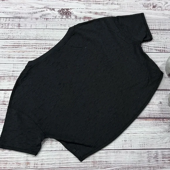 Lululemon Vinyasa Crop Tee - Picture 5 of 6